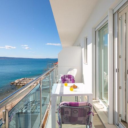 Absolute Beach Holidays Apartment Dugi Rat Exterior foto