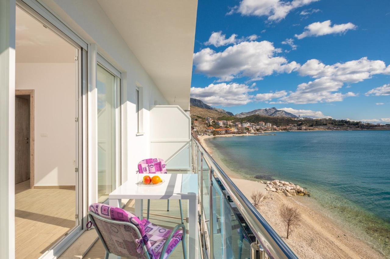 Absolute Beach Holidays Apartment Dugi Rat Exterior foto