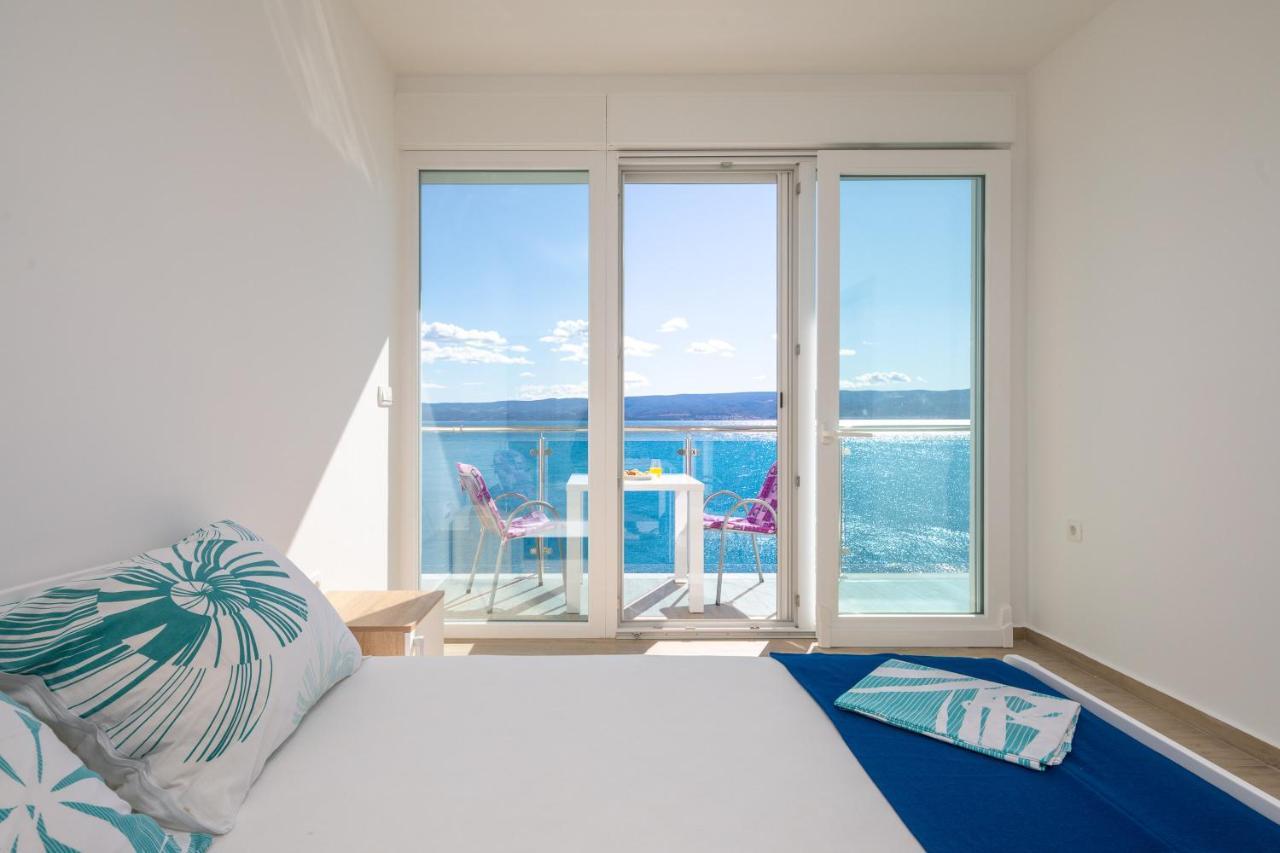 Absolute Beach Holidays Apartment Dugi Rat Exterior foto