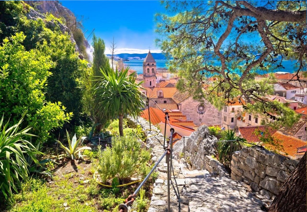 Absolute Beach Holidays Apartment Dugi Rat Exterior foto